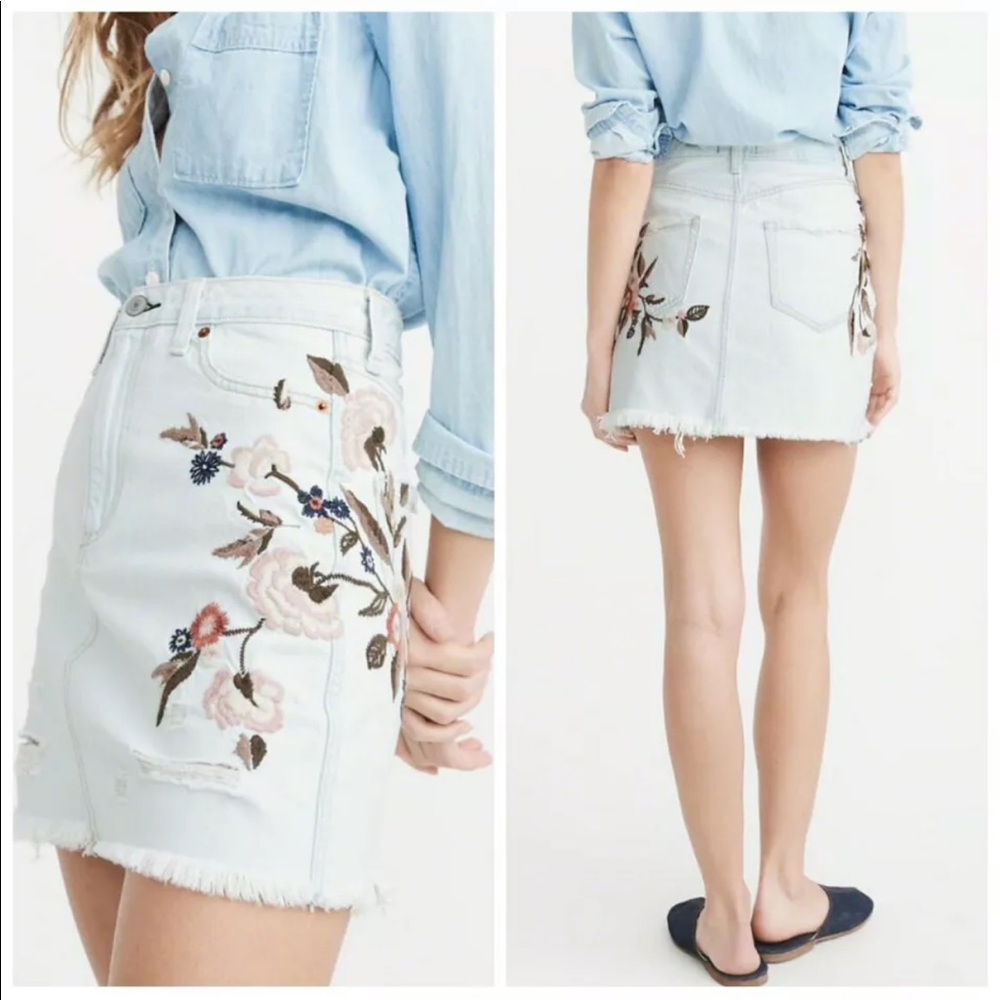 🆕Abercrombie & Fitch |Zoe Embroidered Denim Skirt